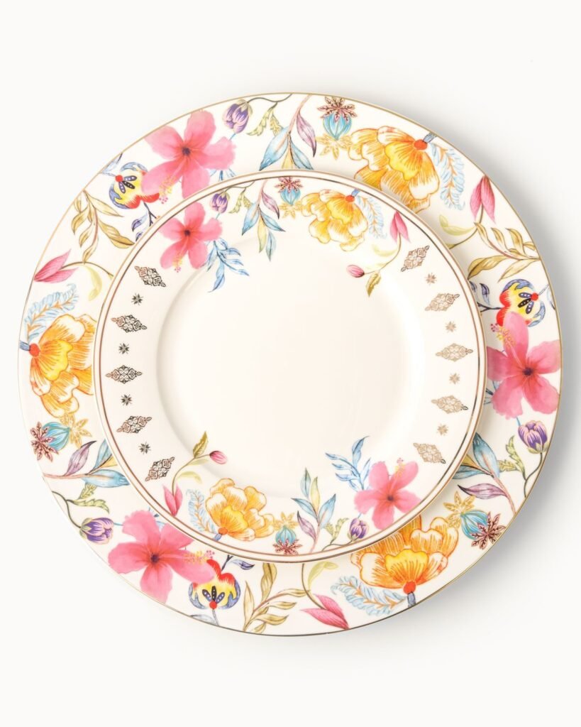 Casa Aseana floral fine porcelain dinner plate and dessert plate, seen from above