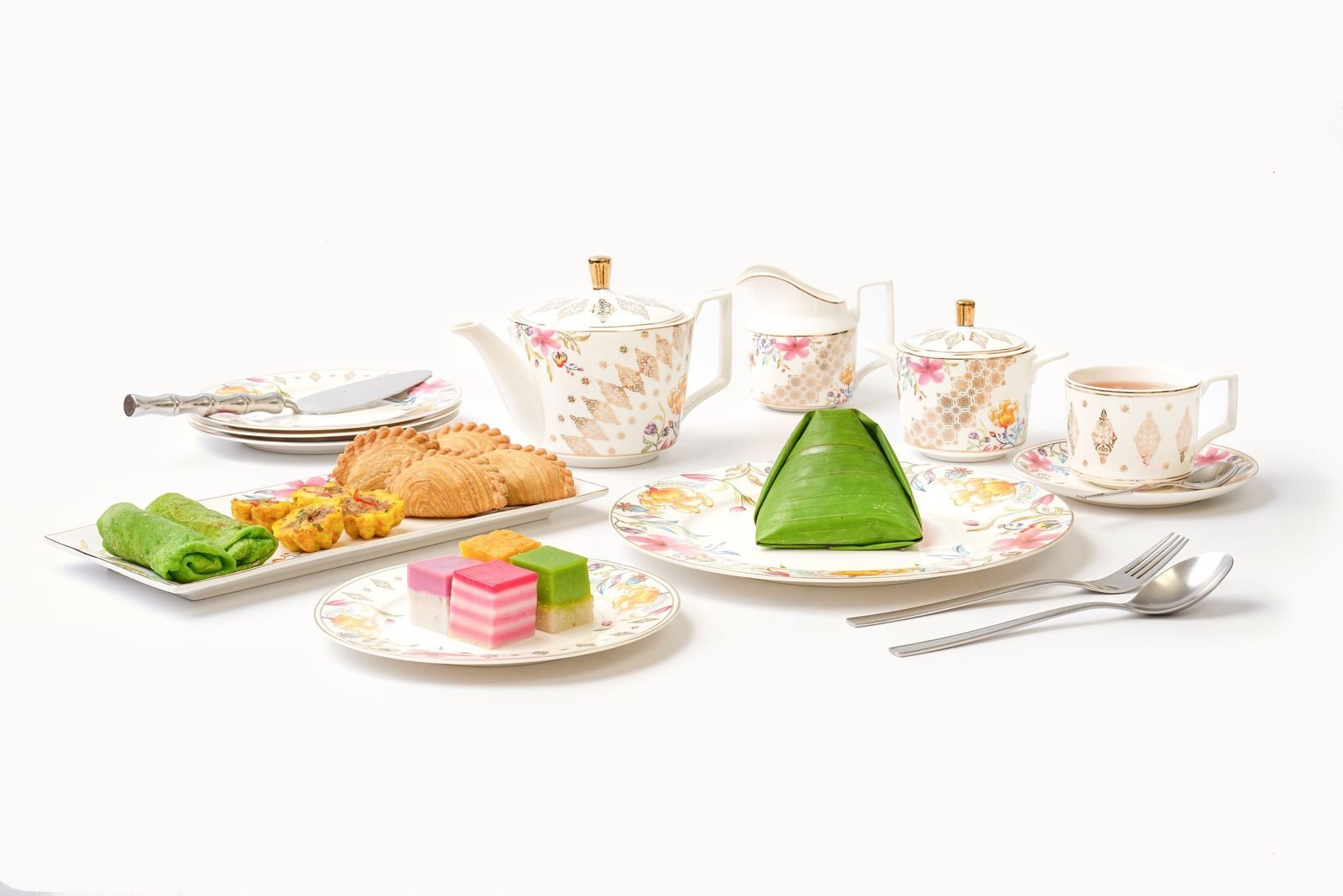 Afternoon tea with kuih served on Casa Aseana fine porcelain